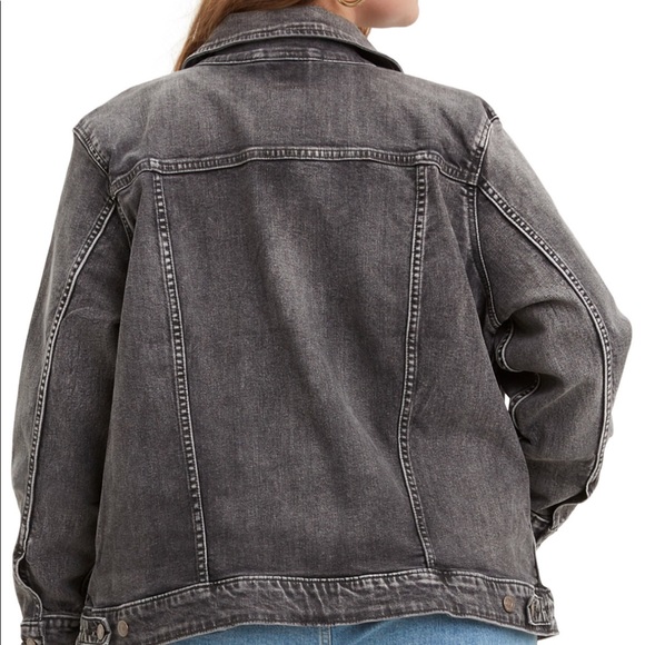 Levi’s Plus Size Boyfriend Trucker Jacket. NEW - Picture 2 of 3